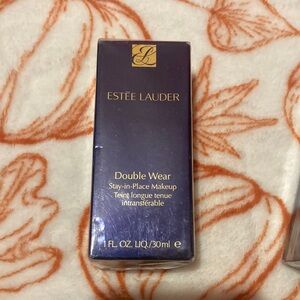 Estee Lauder double wear foundation